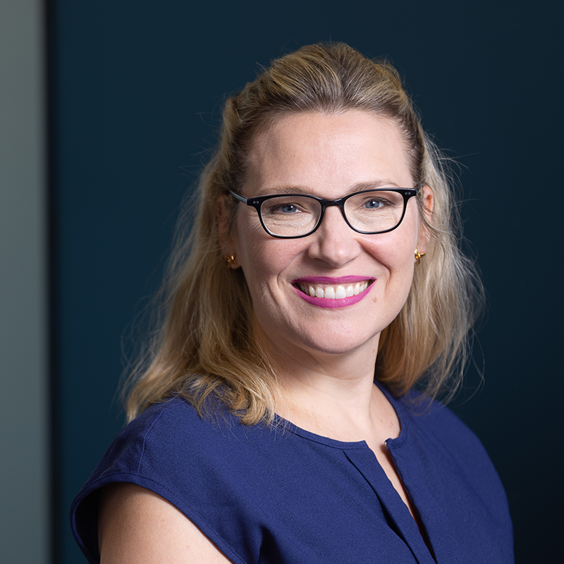 Headshot of Rebecca Dalton