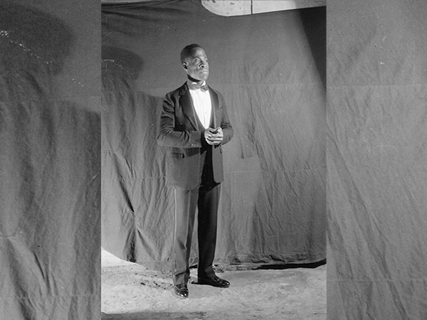 A black-and-white photo of Wayland Rudd