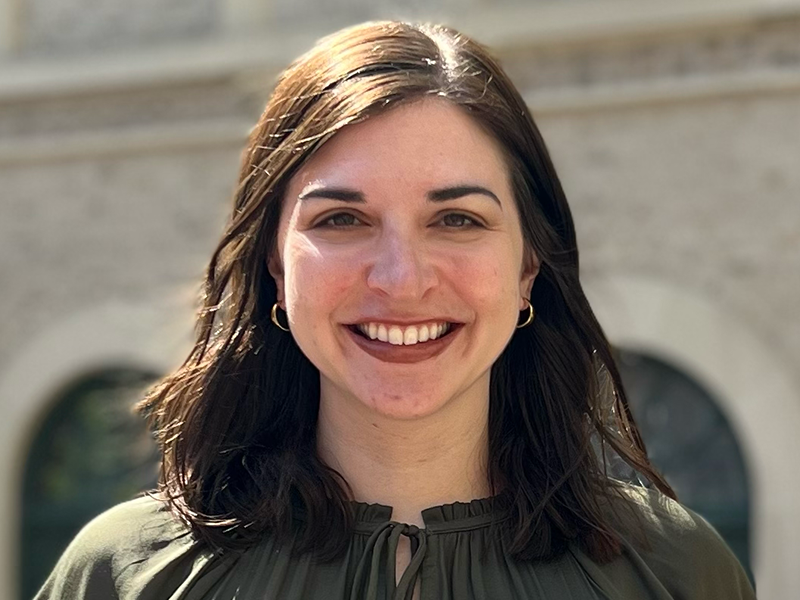 headshot_Helinek, Jennifer (edited) Jennifer Helinek headshot.