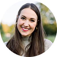 Danielle Leavitt's headshot