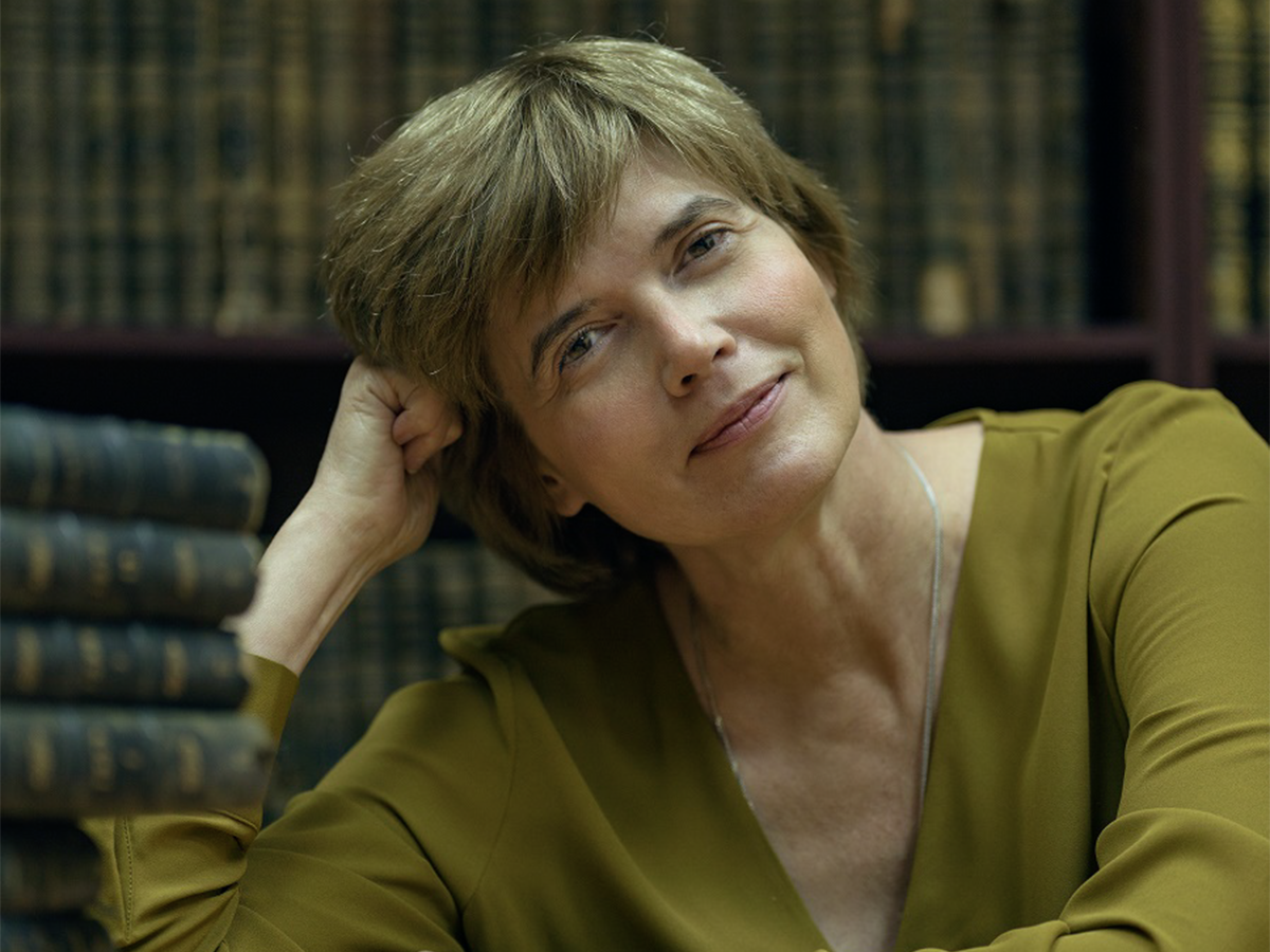 Maya Kucherskaya's headshot. Image links to event page.